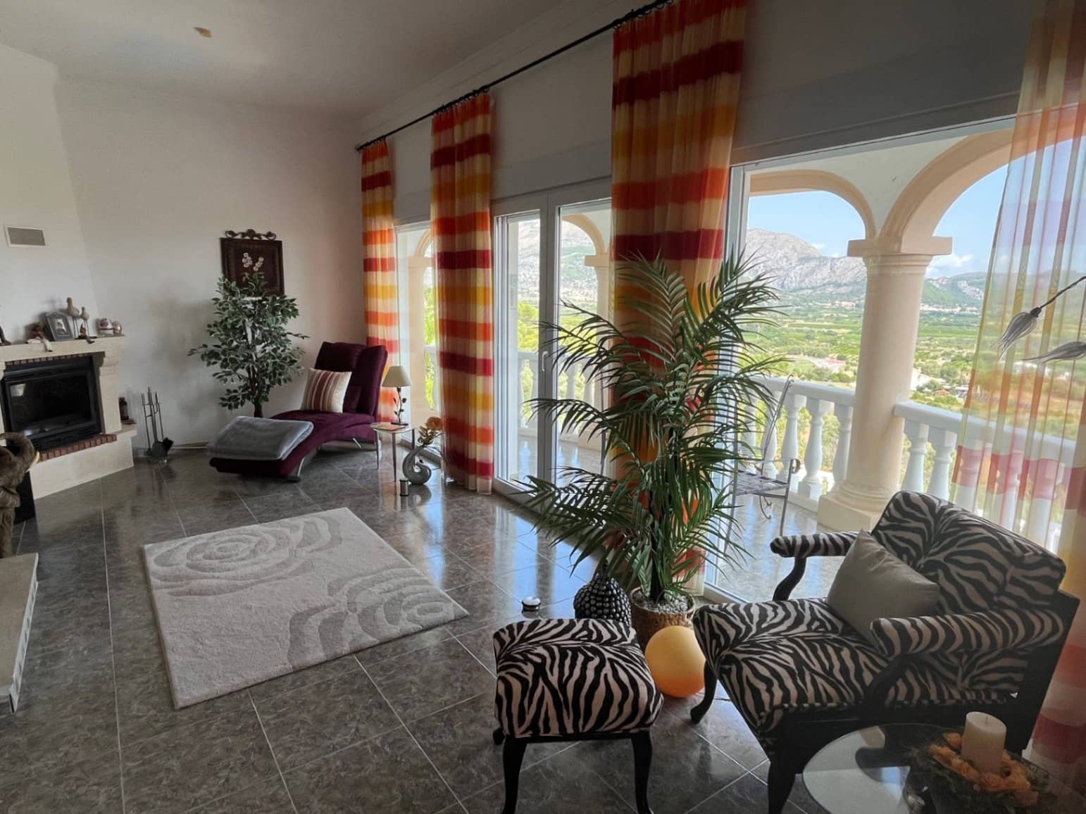 3 camera da letto Villa in vendita in Orba con piscina garage - 410.000 € (Rif: 8796220)