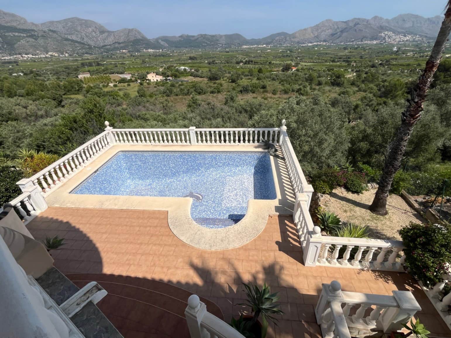 3 bedroom Villa for sale in Orba with pool garage - € 410,000 (Ref: 8796220)