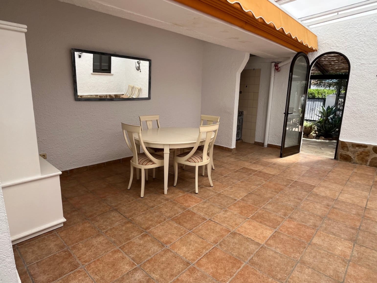 3 Zimmer Villa zu verkaufen in Els Poblets mit Garage - 540.000 € (Ref: 8979888)