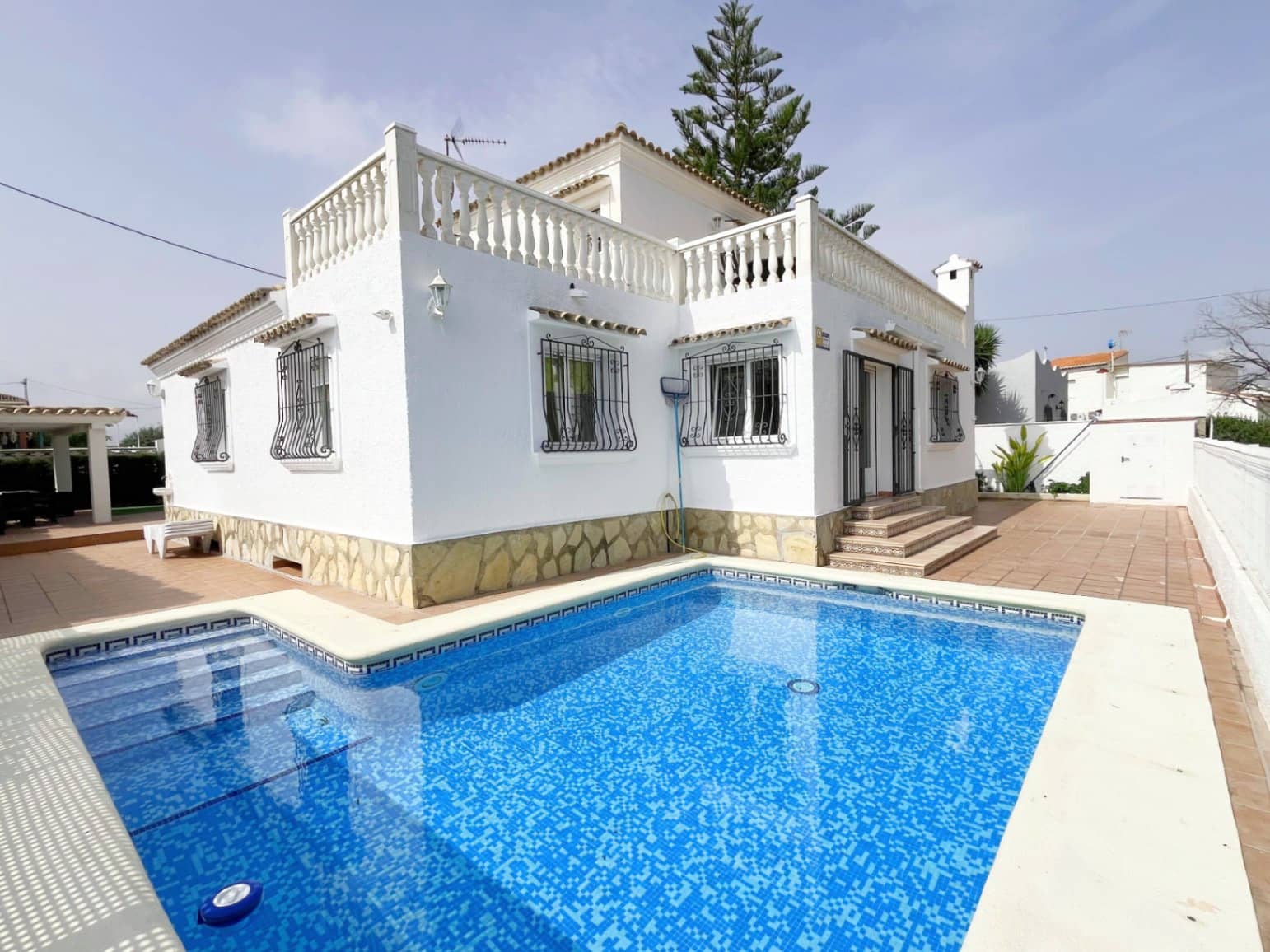 3 Zimmer Villa zu verkaufen in Els Poblets mit Pool Garage - 650.000 € (Ref: 9127861)