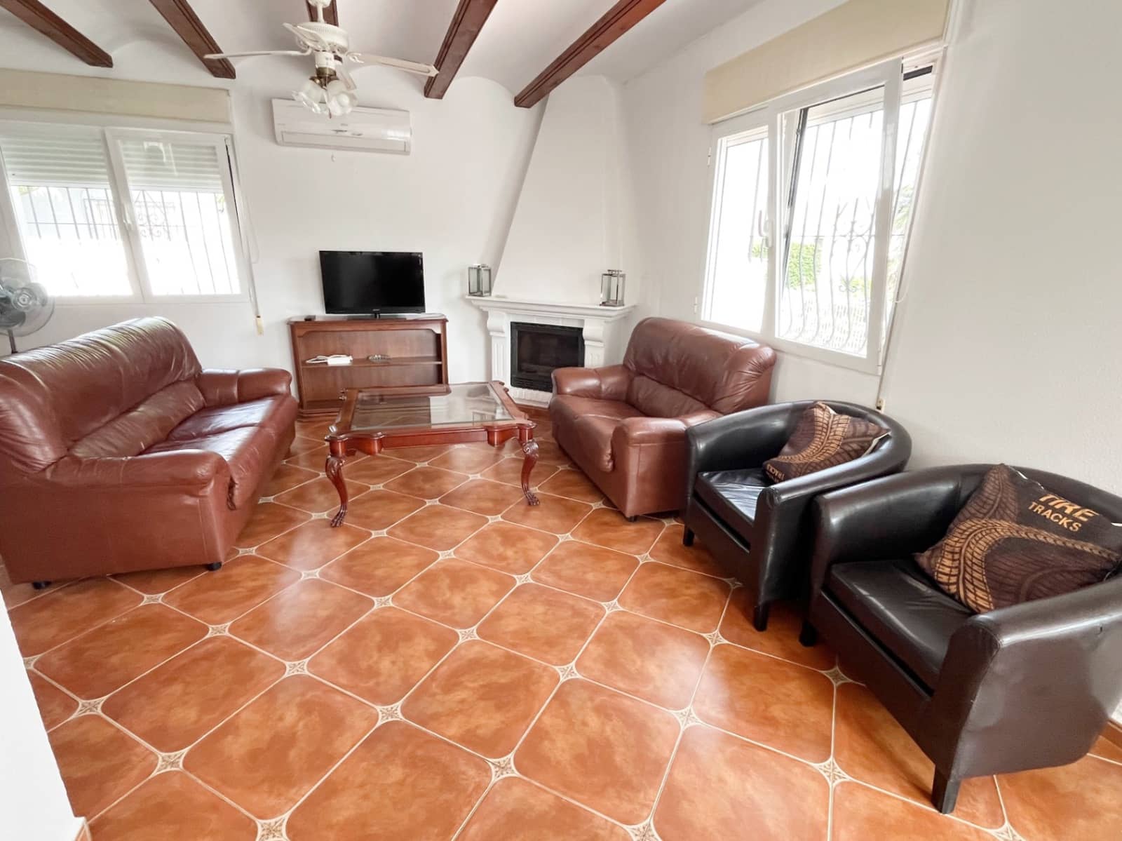 3 Zimmer Villa zu verkaufen in Els Poblets mit Pool Garage - 650.000 € (Ref: 9127861)