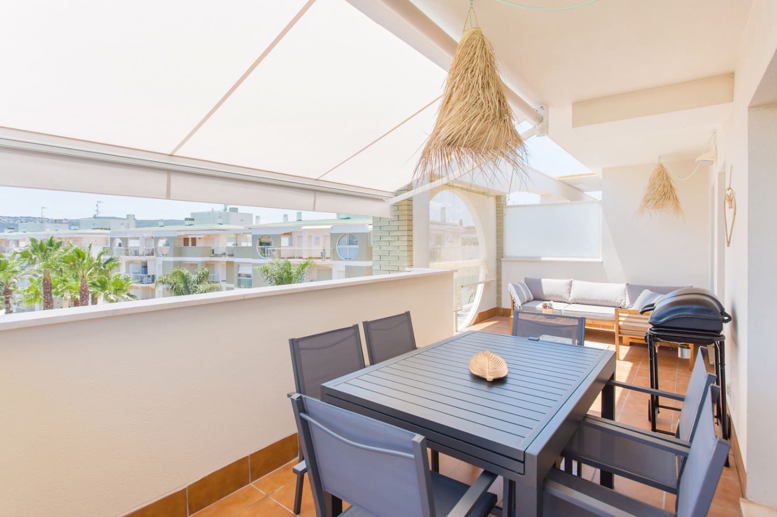 2 soveværelse Penthouse til salg i Denia med swimmingpool garage - € 395.000 (Ref: 9196927)