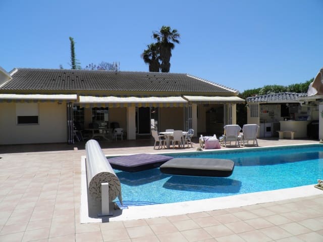 5 soverom Finca/Herregård til salgs i Els Poblets med svømmebasseng garasje - € 764 000 (Ref: 9196928)