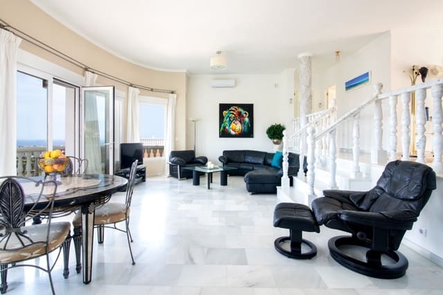 3 makuuhuone Huvila myytävänä paikassa La Pedrera - Vessanes, Dénia mukana uima-altaan 
autotalli - 850 000 € (Ref: 9312133)