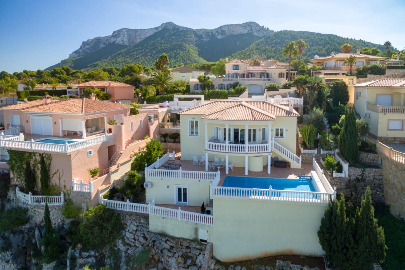 3 chambre Villa/Maison à vendre à Denia avec piscine garage - 850 000 € (Ref: 9312133)