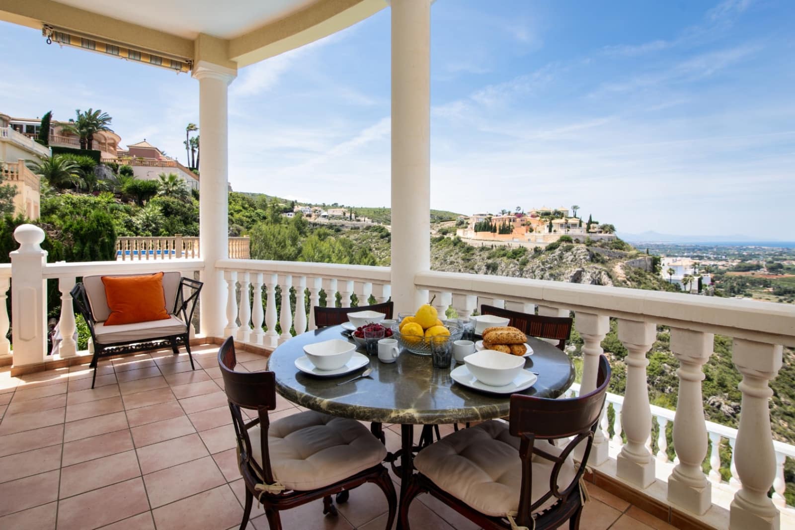 3 chambre Villa/Maison à vendre à Denia avec piscine garage - 850 000 € (Ref: 9312133)