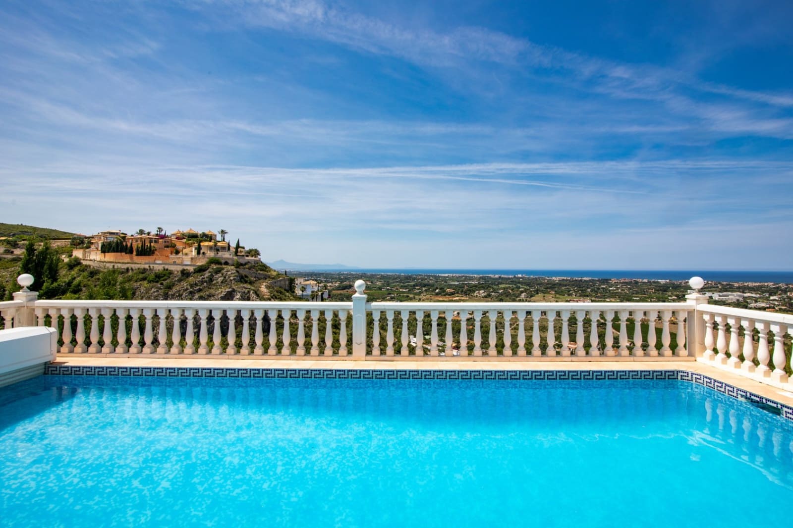 3 chambre Villa/Maison à vendre à Denia avec piscine garage - 850 000 € (Ref: 9312133)