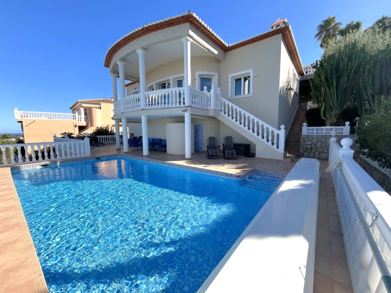 3 chambre Villa/Maison à vendre à Denia avec piscine garage - 850 000 € (Ref: 9312133)