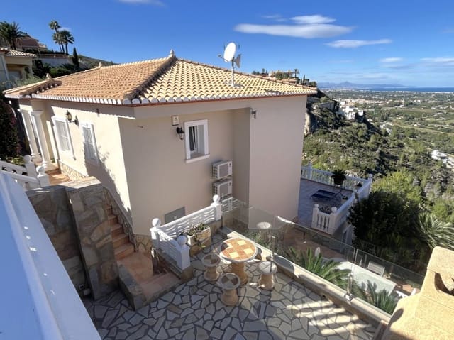 3 makuuhuone Huvila myytävänä paikassa La Pedrera - Vessanes, Dénia mukana uima-altaan 
autotalli - 850 000 € (Ref: 9312133)