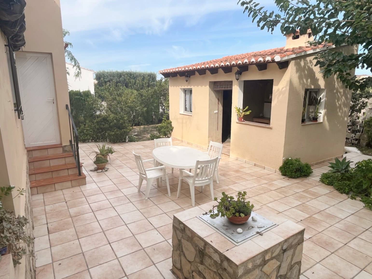 3 bedroom Villa for sale in Oliva - € 320,000 (Ref: 9316987)