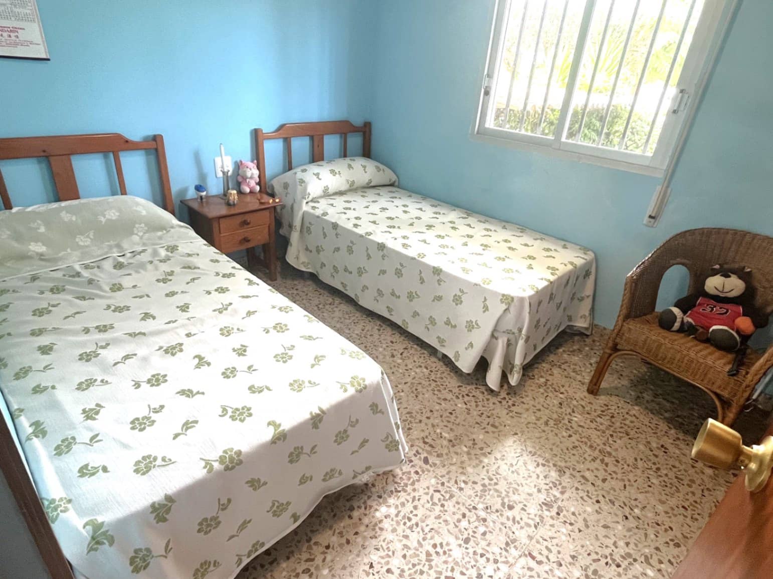 3 bedroom Villa for sale in Oliva - € 320,000 (Ref: 9316987)