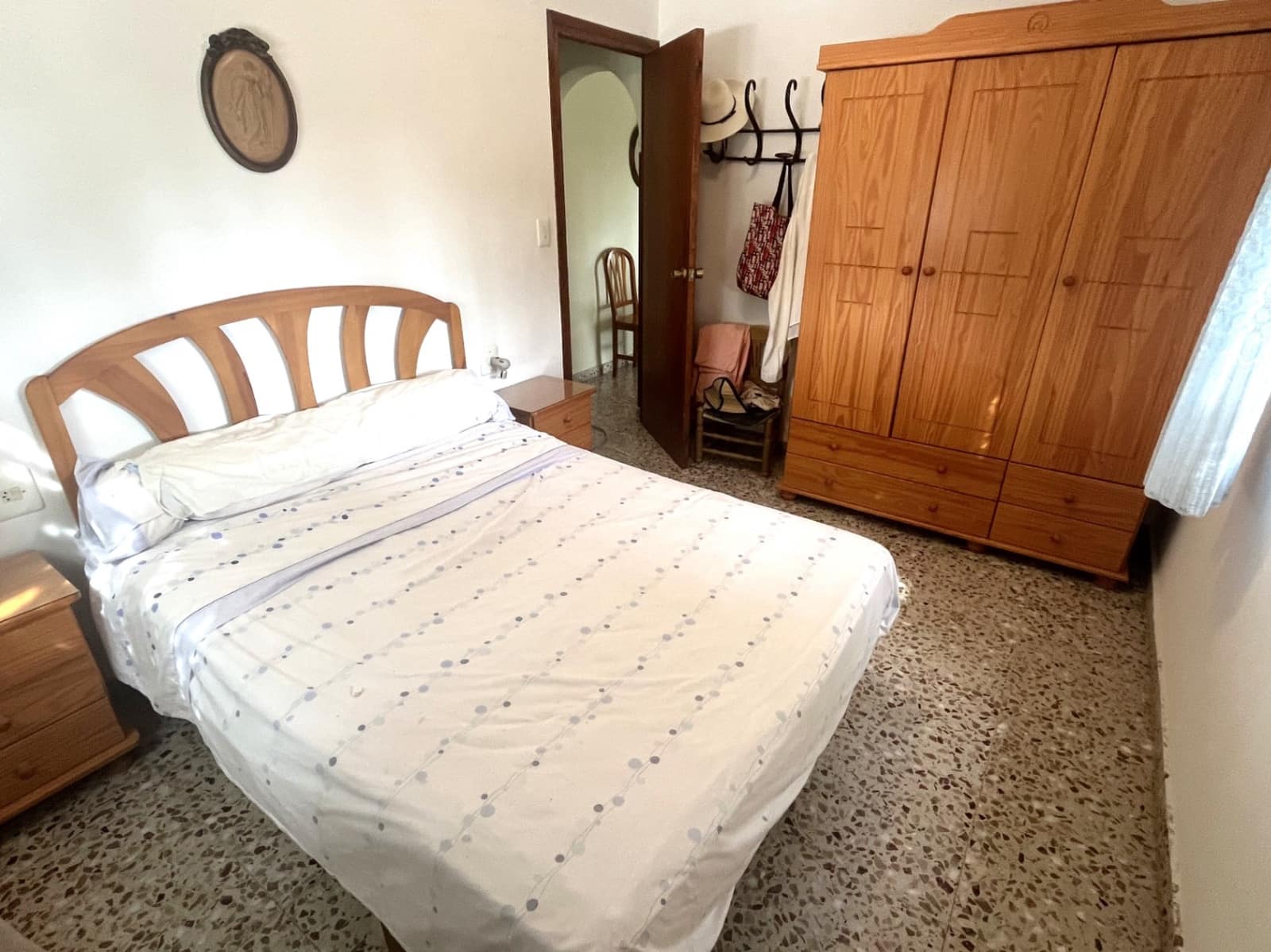 3 bedroom Villa for sale in Oliva - € 320,000 (Ref: 9316987)