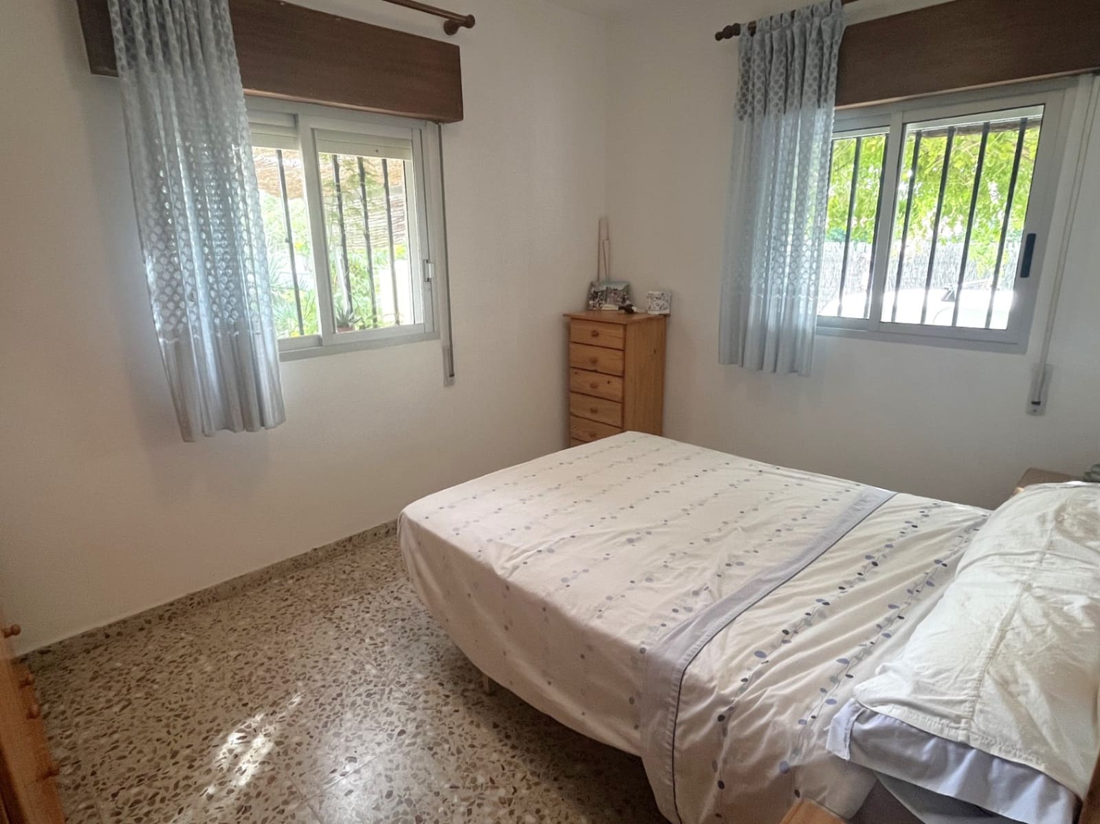 3 bedroom Villa for sale in Oliva - € 320,000 (Ref: 9316987)