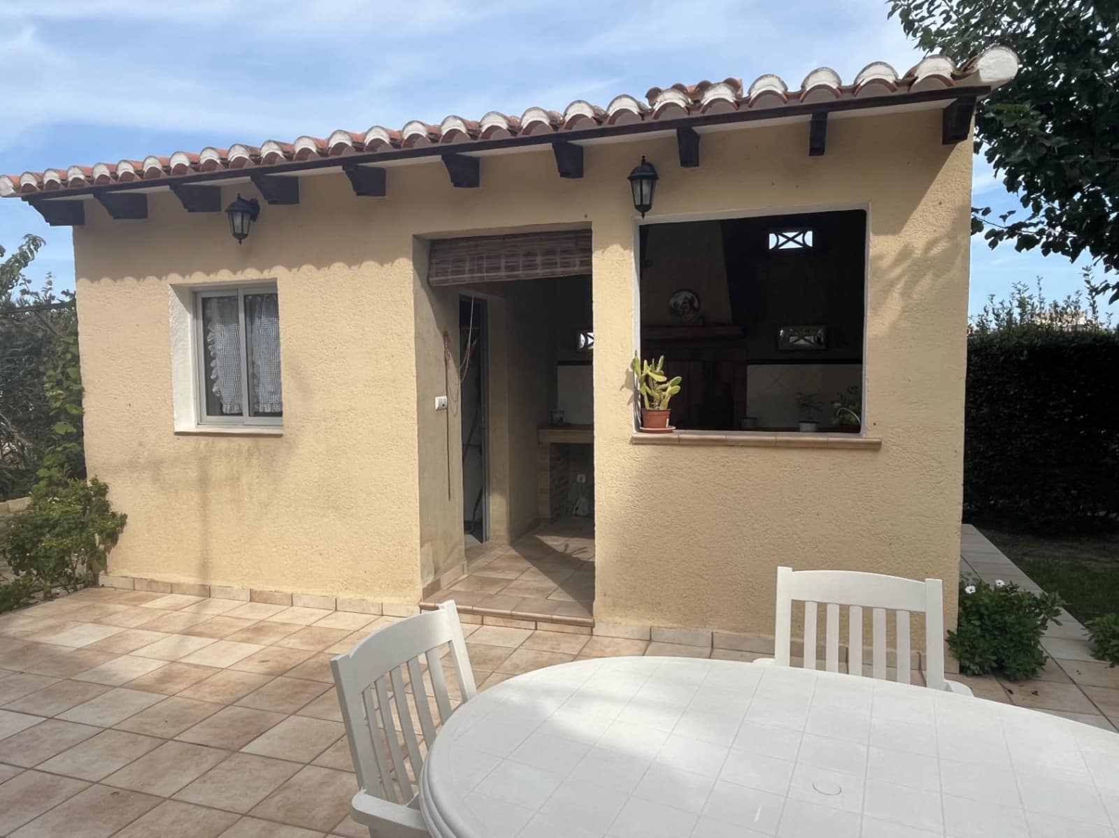 3 bedroom Villa for sale in Oliva - € 320,000 (Ref: 9316987)