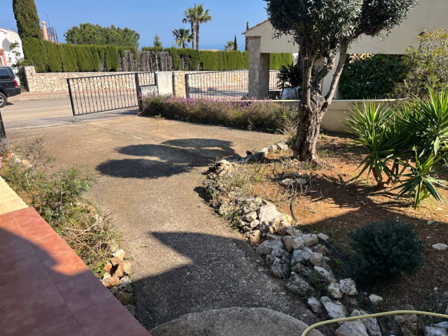 2 bedroom Villa for sale in Rafol de Almunia with pool garage - € 299,500 (Ref: 9720950)