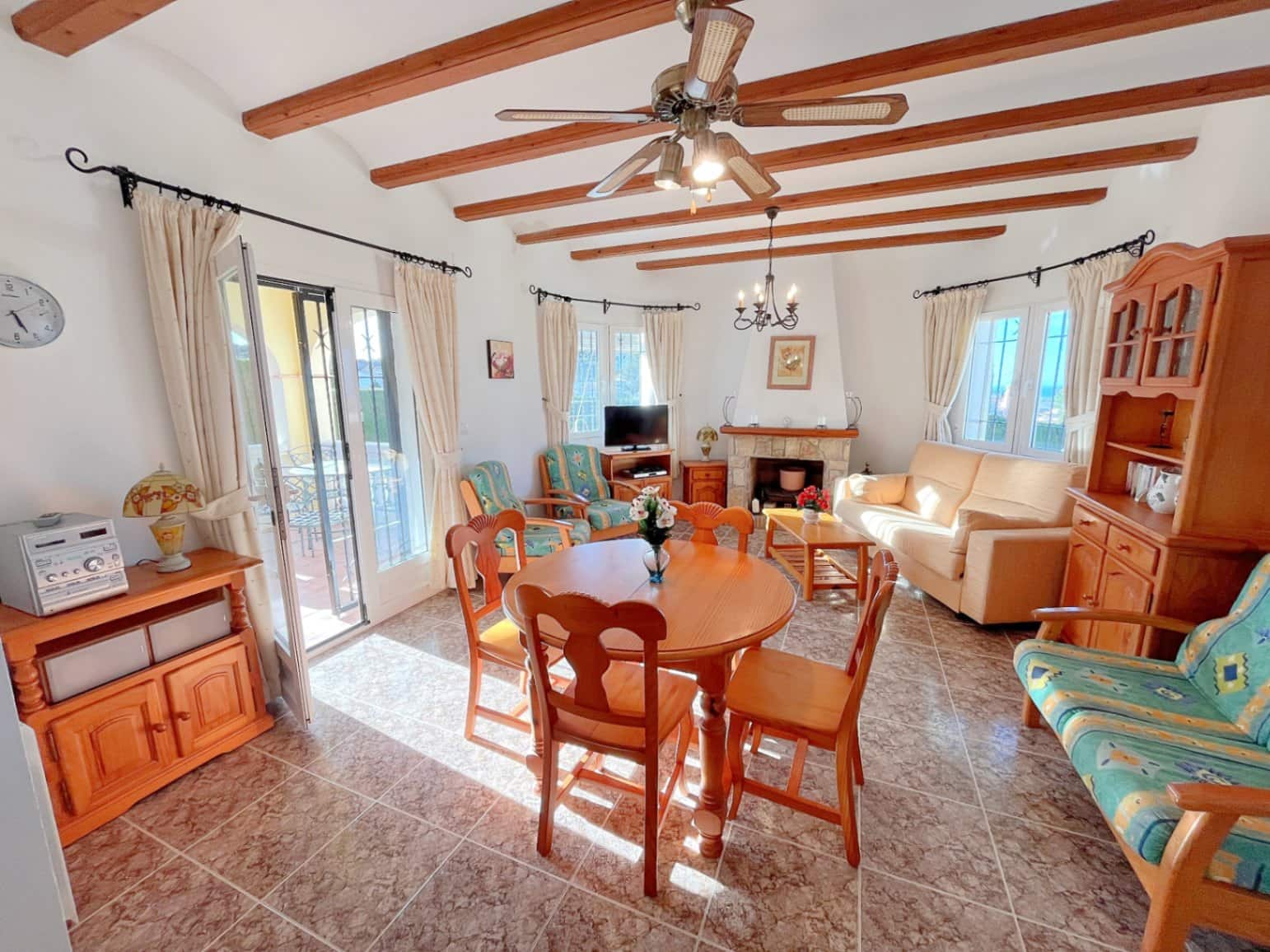 2 bedroom Villa for sale in Rafol de Almunia with pool garage - € 299,500 (Ref: 9720950)