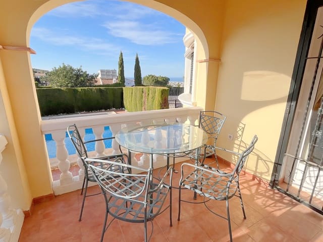 2 soveværelse Villa til salg i Ráfol de Almunia med swimmingpool garage - € 299.500 (Ref: 9720950)