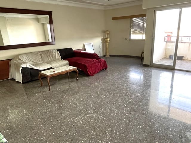 4 slaapkamer Appartement te koop in El Vergel / Verger - € 160.000 (Ref: 9783269)