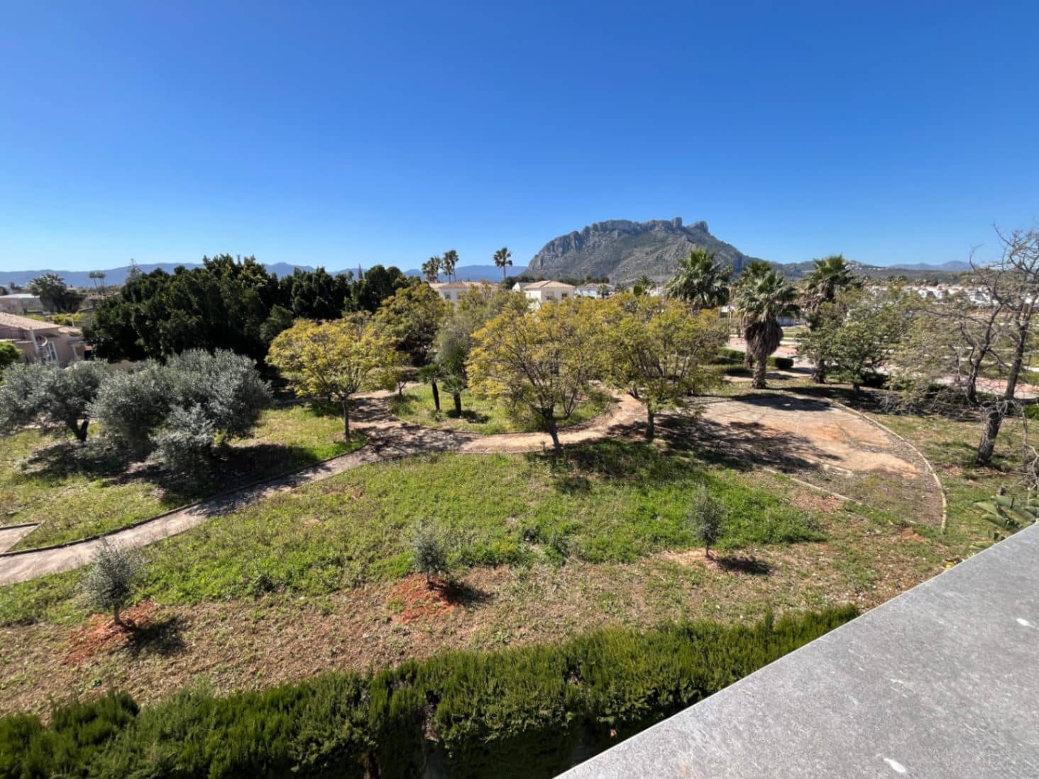 5 soveværelse Villa til salg i Els Poblets med swimmingpool garage - € 800.000 (Ref: 9783431)