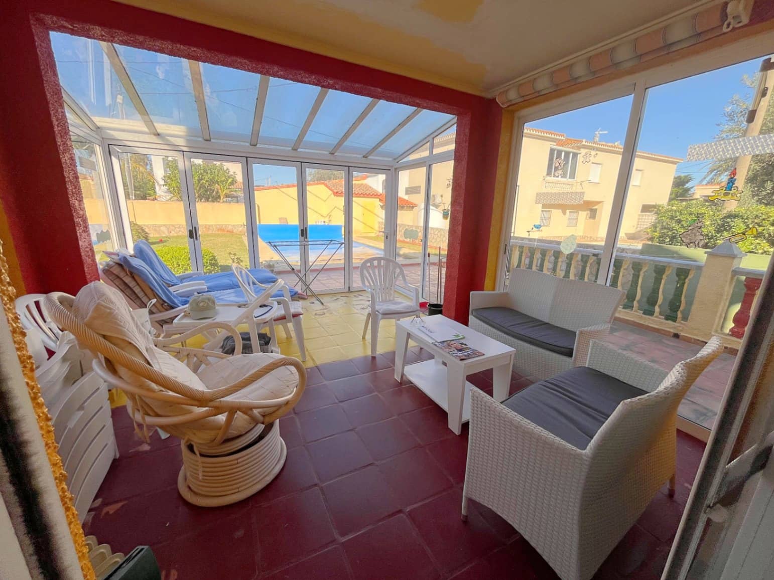 3 bedroom Villa for sale in Denia with garage - € 400,000 (Ref: 9912291)