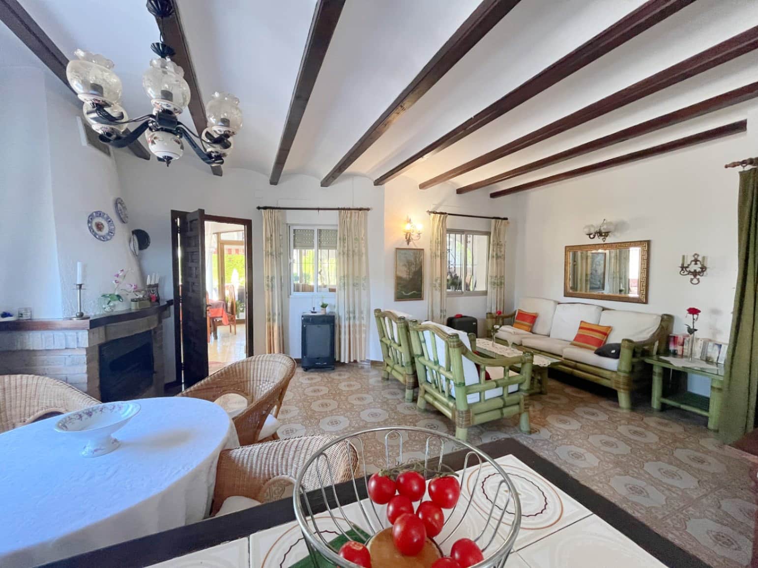 4 bedroom Villa for sale in Els Poblets with pool garage - € 499,500 (Ref: 9912292)