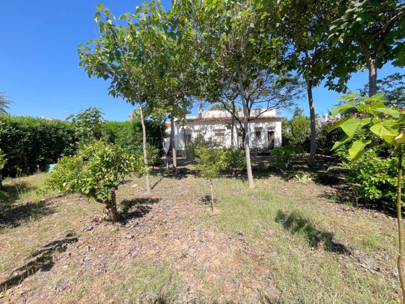 4 bedroom Villa for sale in Els Poblets with pool garage - € 499,500 (Ref: 9912292)