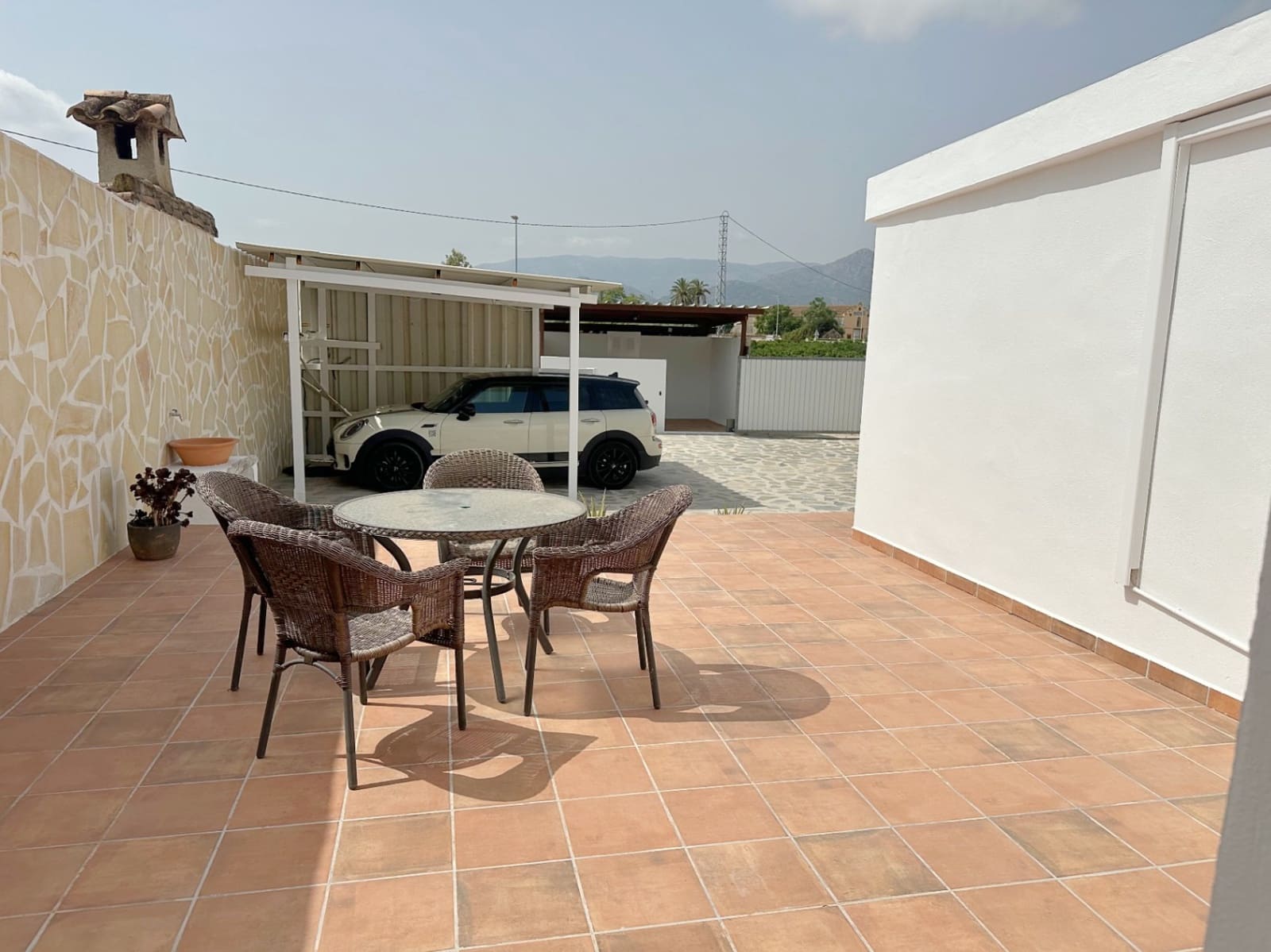 2 bedroom Villa for sale in Rafol de Almunia with garage - € 250,000 (Ref: 9999020)