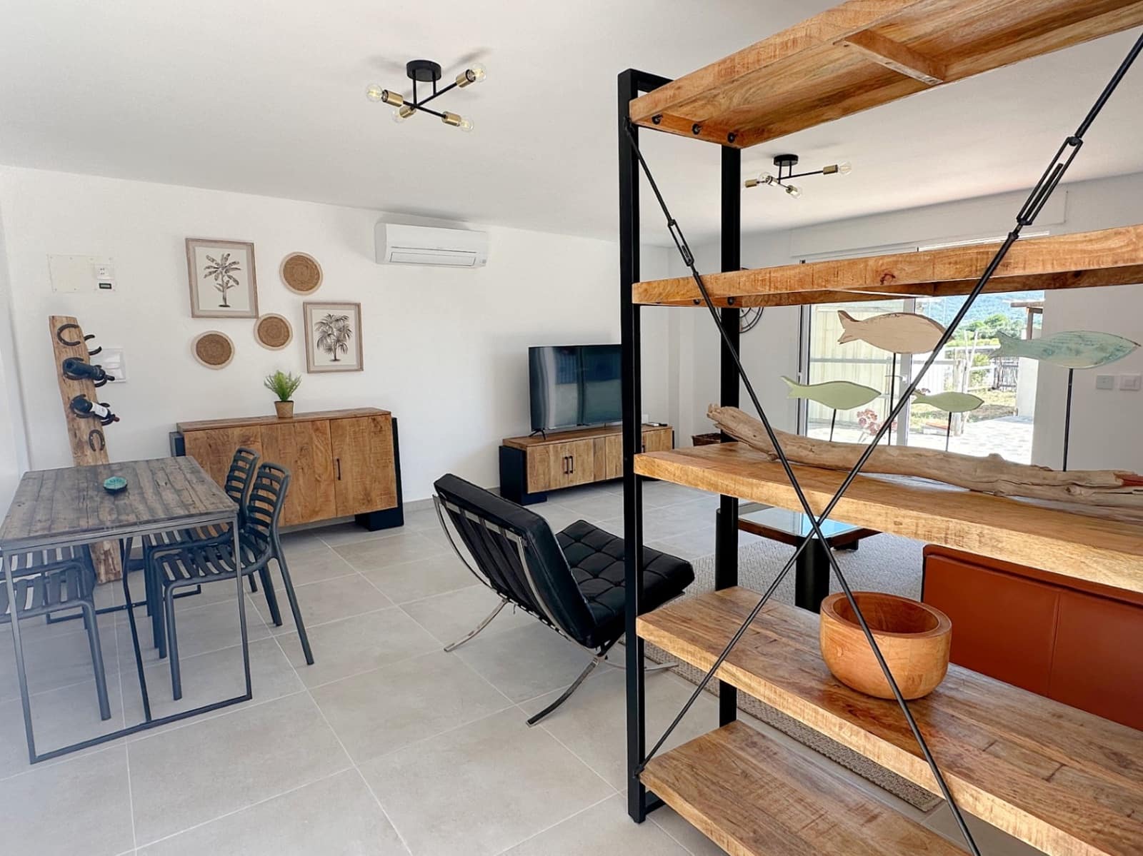 2 bedroom Villa for sale in Rafol de Almunia with garage - € 250,000 (Ref: 9999020)