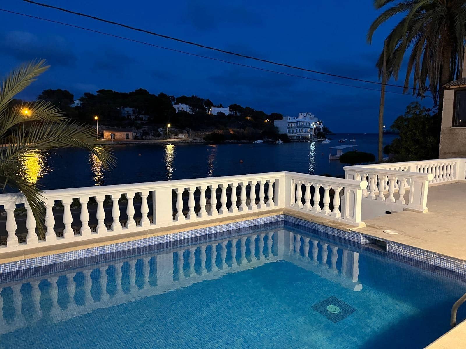 4 soveværelse Villa til salg i Porto Petro med swimmingpool garage - € 1.750.000 (Ref: 10027349)