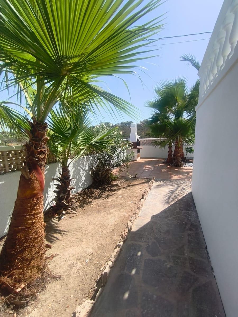 4 soveværelse Villa til salg i Porto Petro med swimmingpool garage - € 1.750.000 (Ref: 10027349)