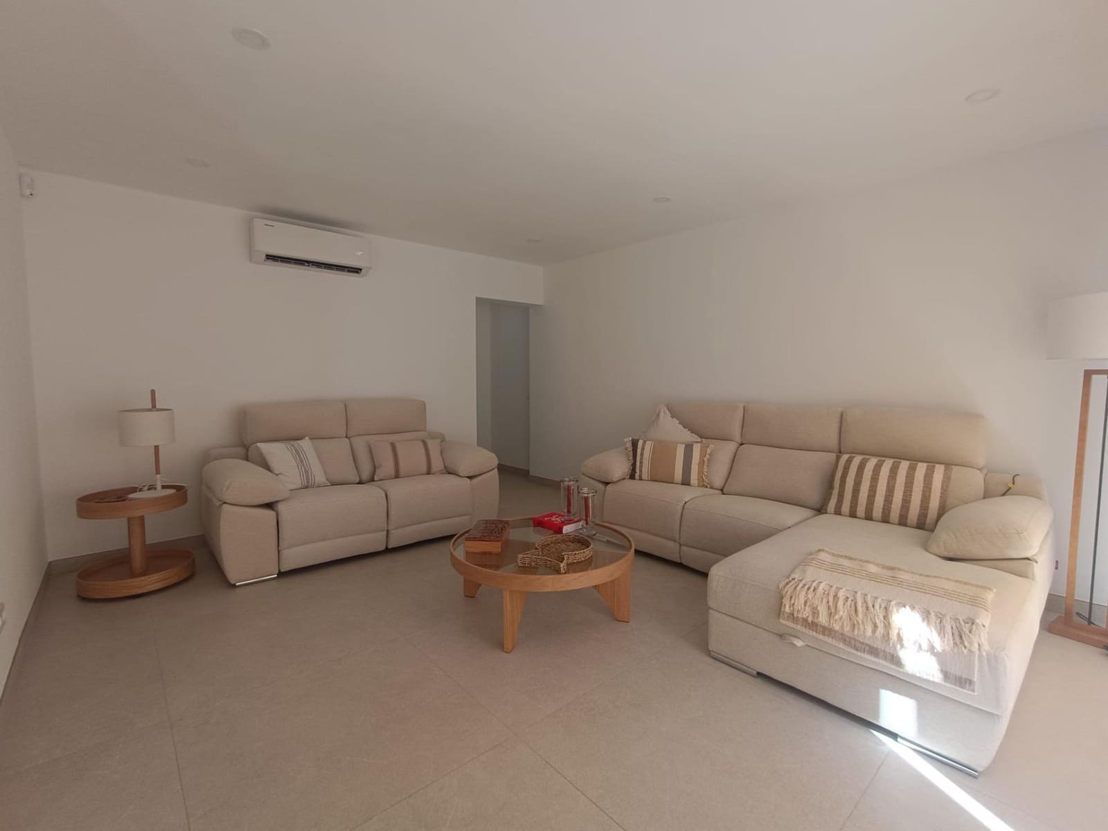 4 soveværelse Villa til salg i Porto Petro med swimmingpool garage - € 1.750.000 (Ref: 10027349)