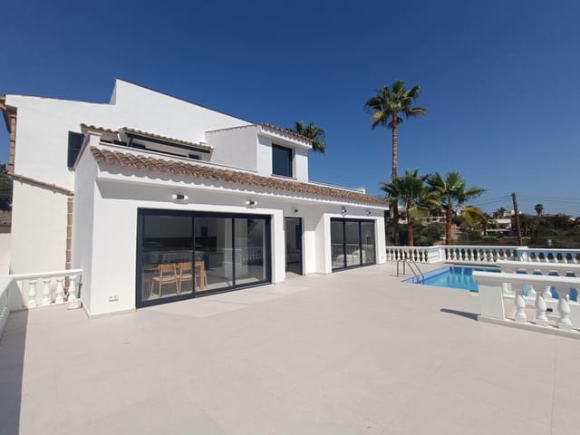 4 soveværelse Villa til salg i Porto Petro, Santanyí med swimmingpool garage - € 1.750.000 (Ref: 10027349)