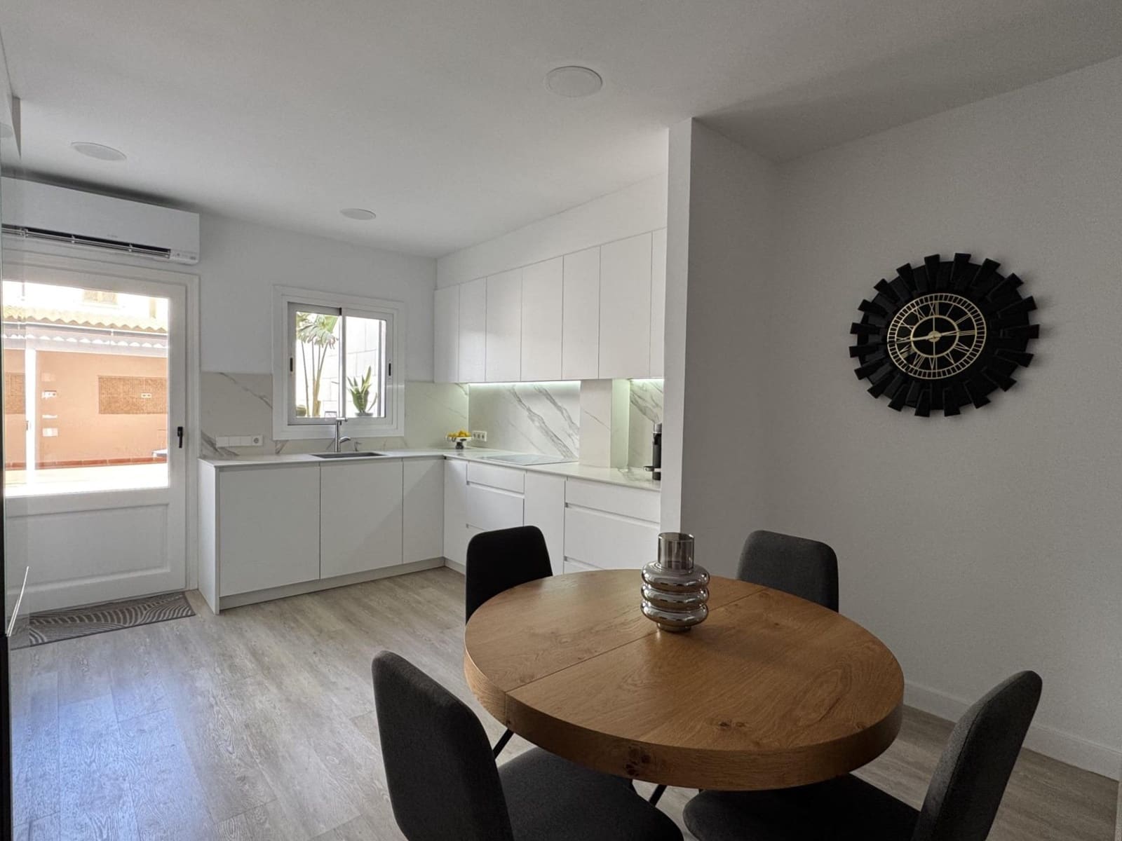 4 bedroom Terraced Villa for sale in Inca - € 525,000 (Ref: 10109720)
