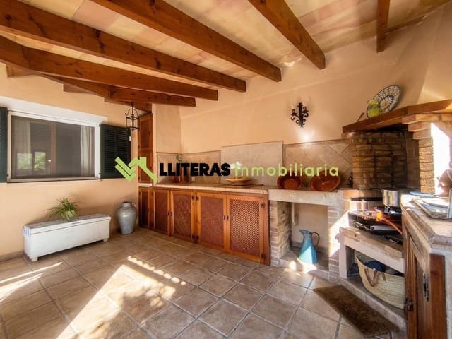 4 slaapkamer Rijtjeshuis te koop in Inca met garage - € 749.000 (Ref: 10187122)