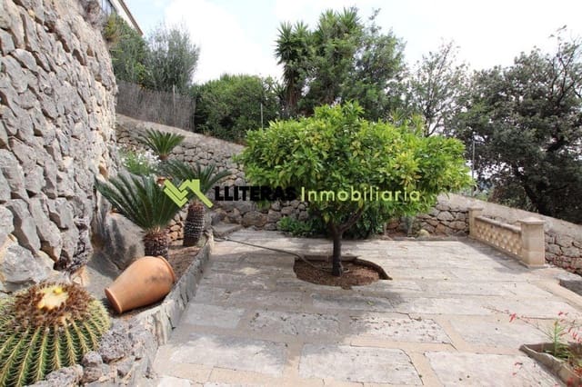 5 soveværelse Byhus til salg i Selva - € 595.000 (Ref: 8303209)