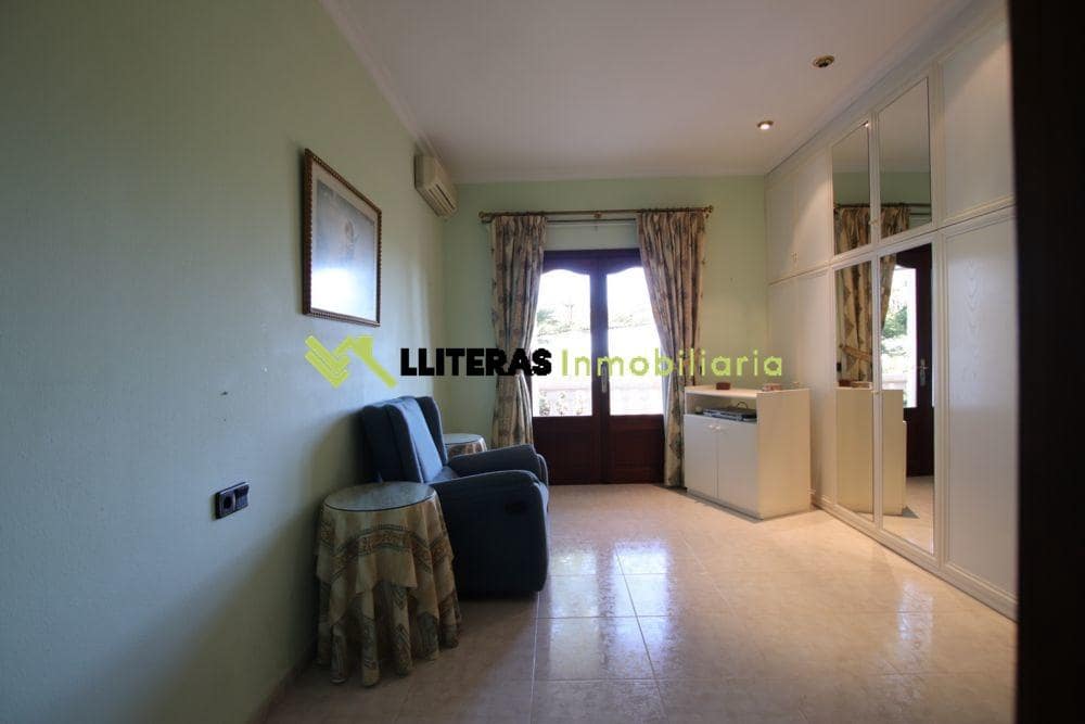 4 bedroom Villa for sale in Inca with pool garage - € 1,395,000 (Ref: 8316148)