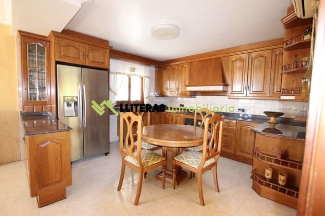 4 bedroom Villa for sale in Inca with pool garage - € 1,395,000 (Ref: 8316148)