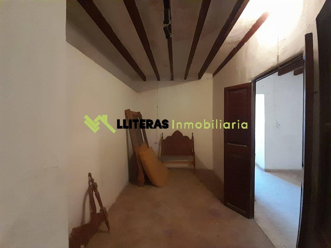 5 soveværelse Byhus til salg i Buger - € 340.000 (Ref: 8445730)