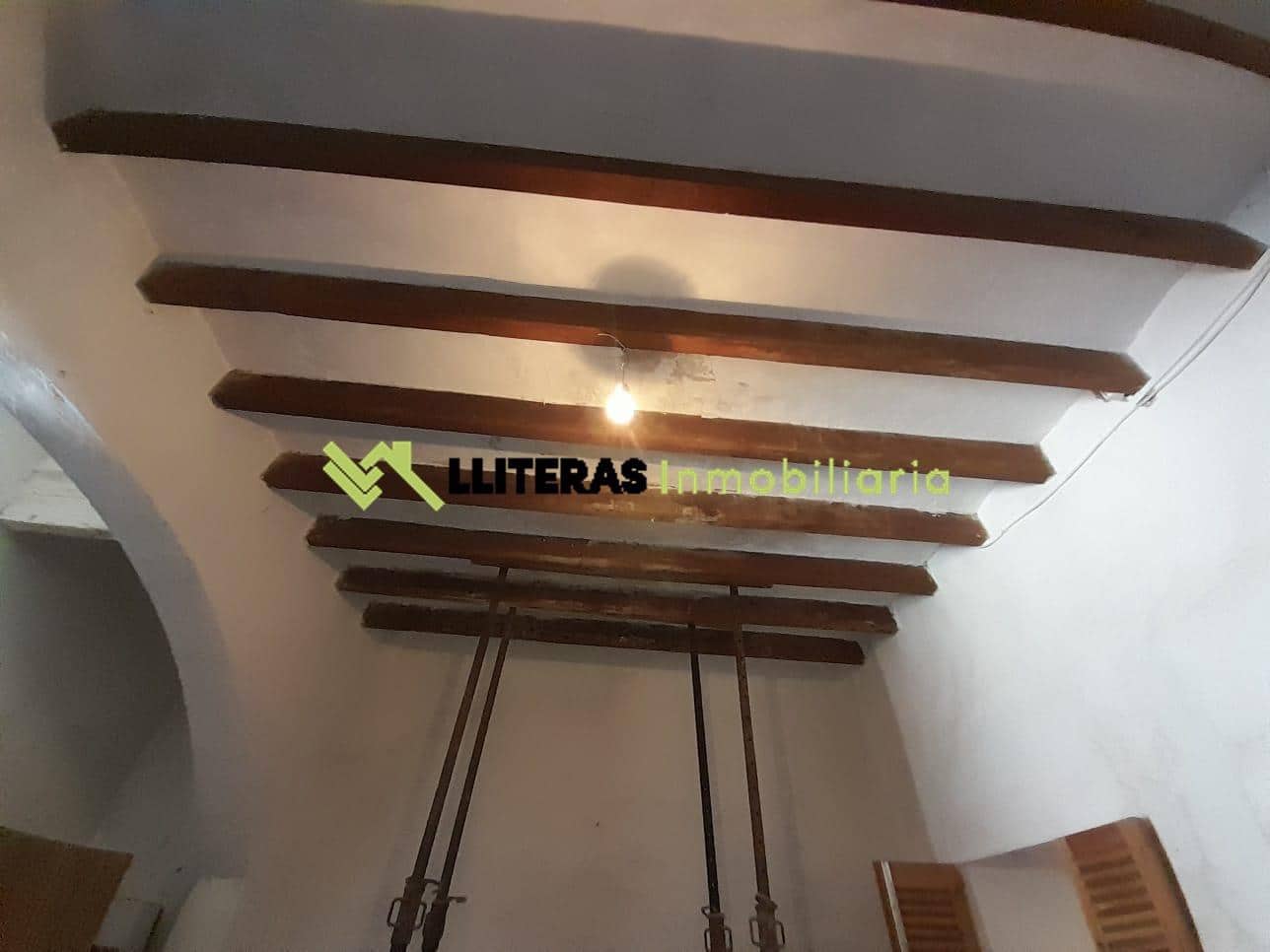 5 soveværelse Byhus til salg i Buger - € 340.000 (Ref: 8445730)