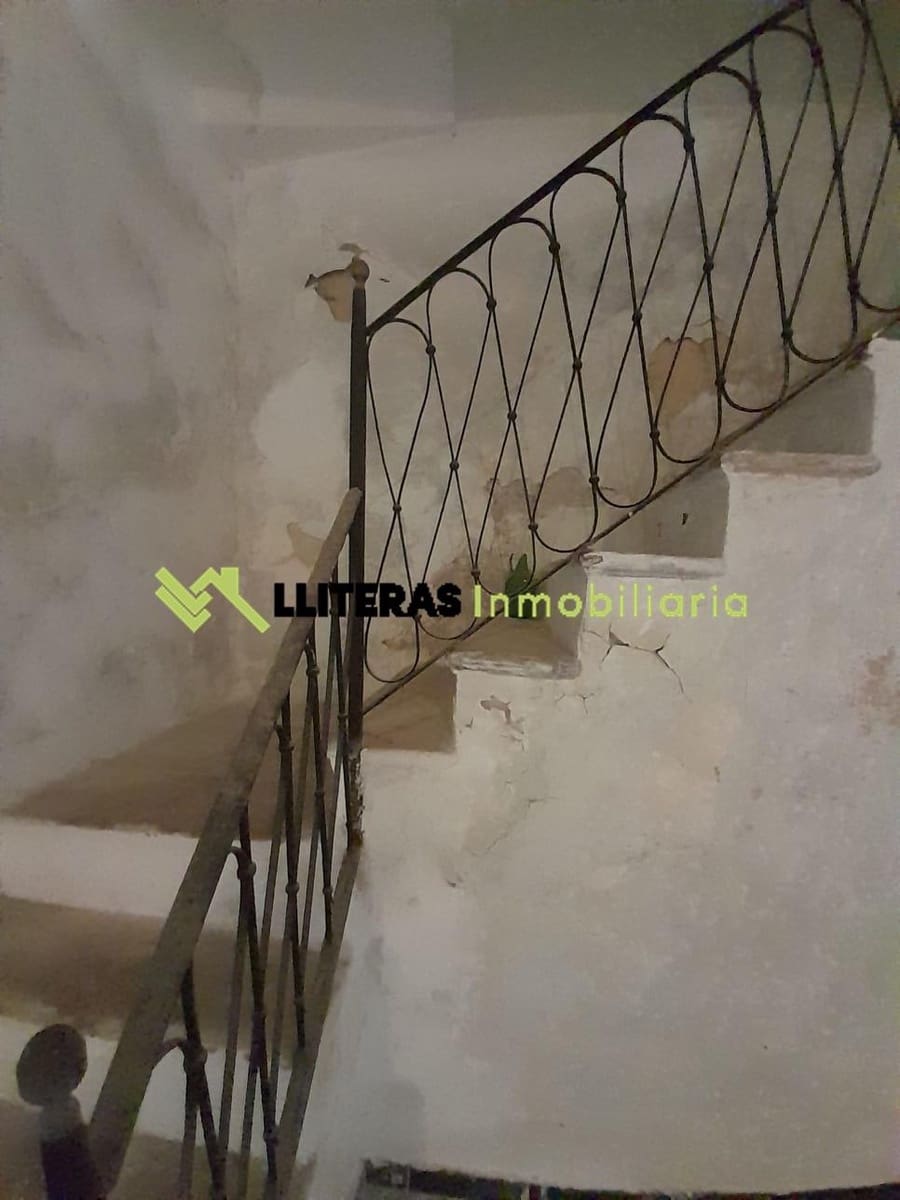 5 soveværelse Byhus til salg i Buger - € 340.000 (Ref: 8445730)