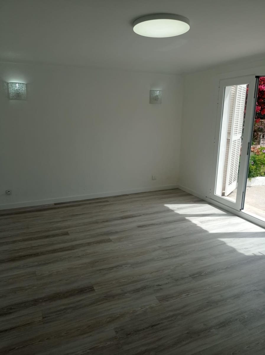 4 bedroom Apartment for sale in Portocolom - € 310,000 (Ref: 9026712)