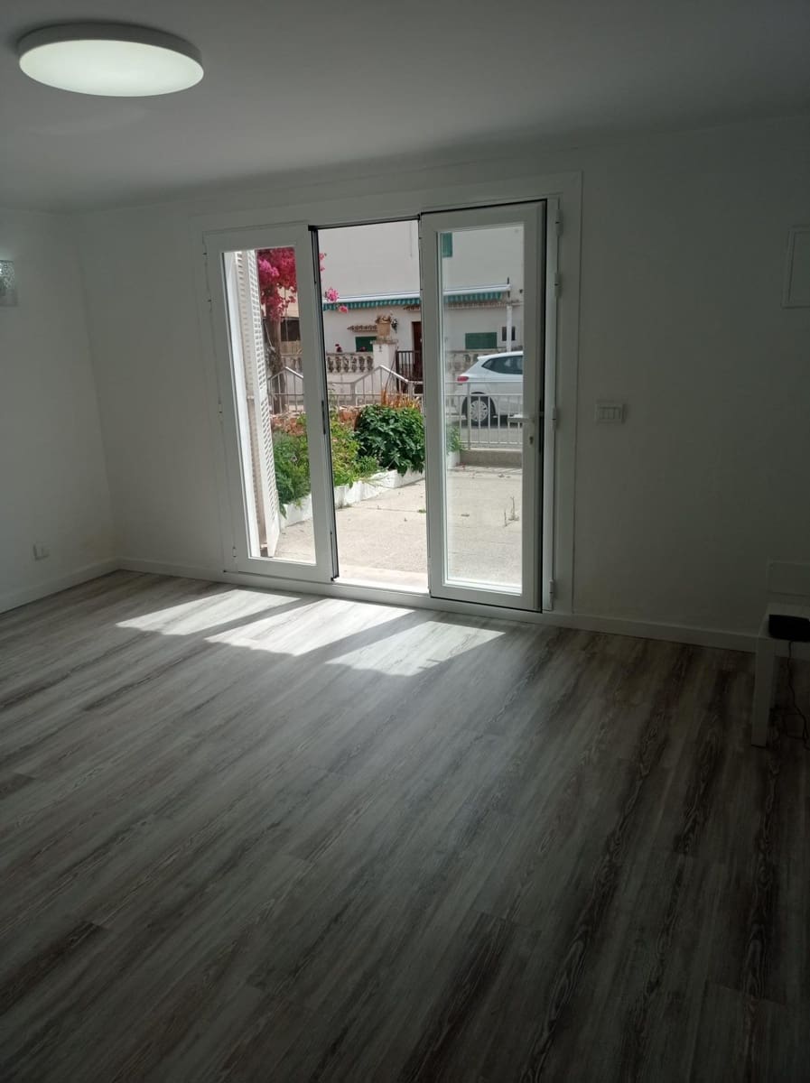 4 bedroom Apartment for sale in Portocolom - € 310,000 (Ref: 9026712)