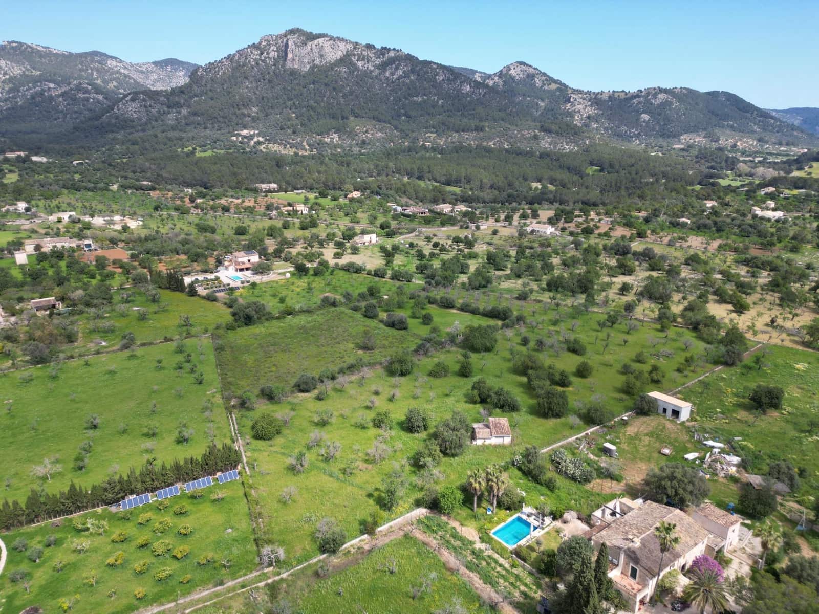 Byggetomt til salgs i Moscari - € 395 000 (Ref: 9264488)