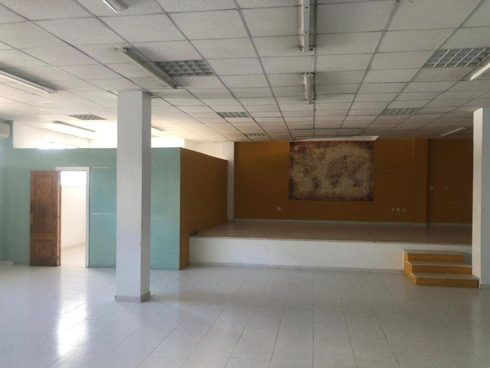 Erhverv til salg i Inca - € 475.000 (Ref: 9403352)