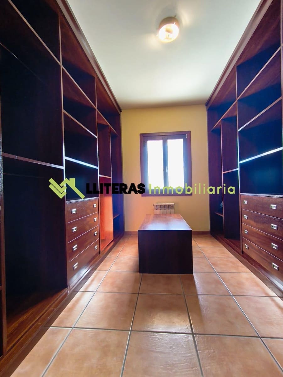 3 bedroom Finca/Country House for sale in Inca - € 1,250,000 (Ref: 9431065)