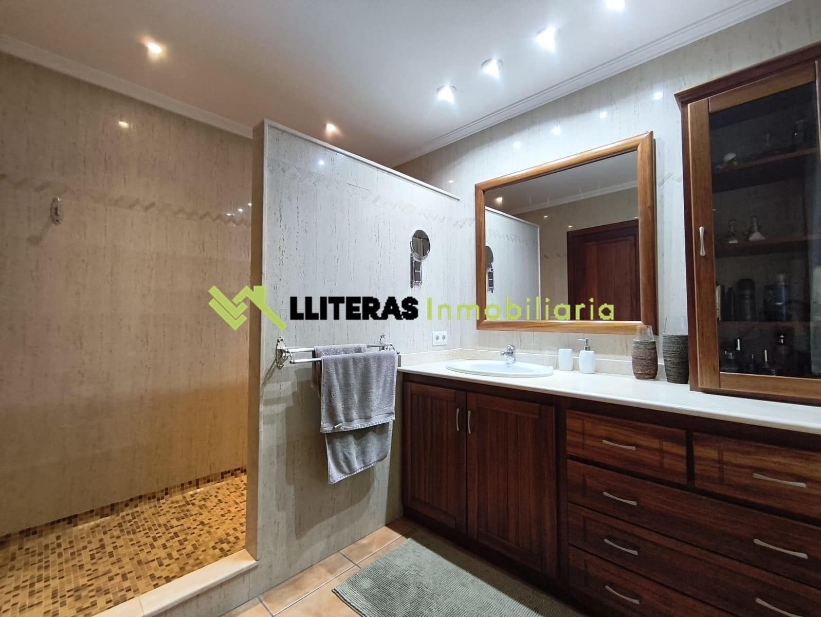 3 bedroom Finca/Country House for sale in Inca - € 1,250,000 (Ref: 9431065)