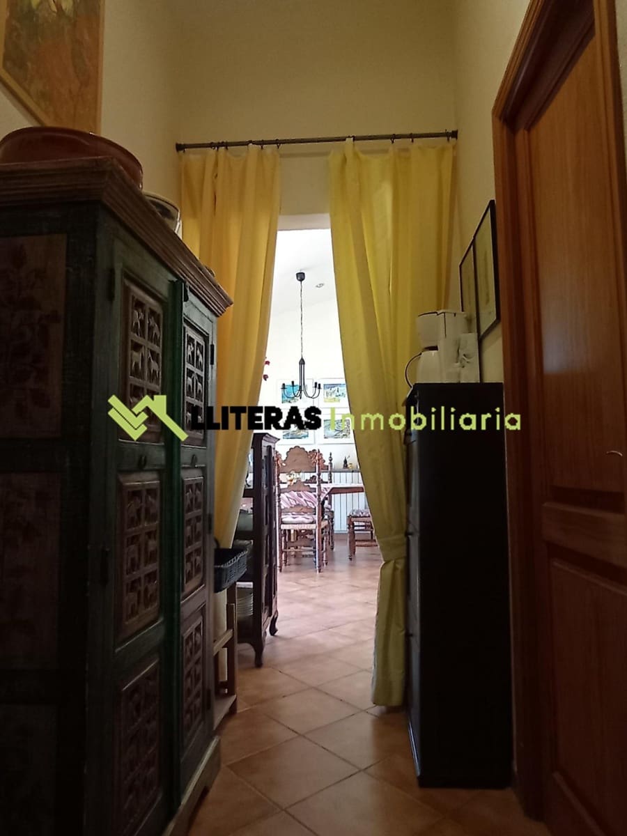 2 slaapkamer Finca/Landhuis te koop in Moscari met garage - € 980.000 (Ref: 9535925)