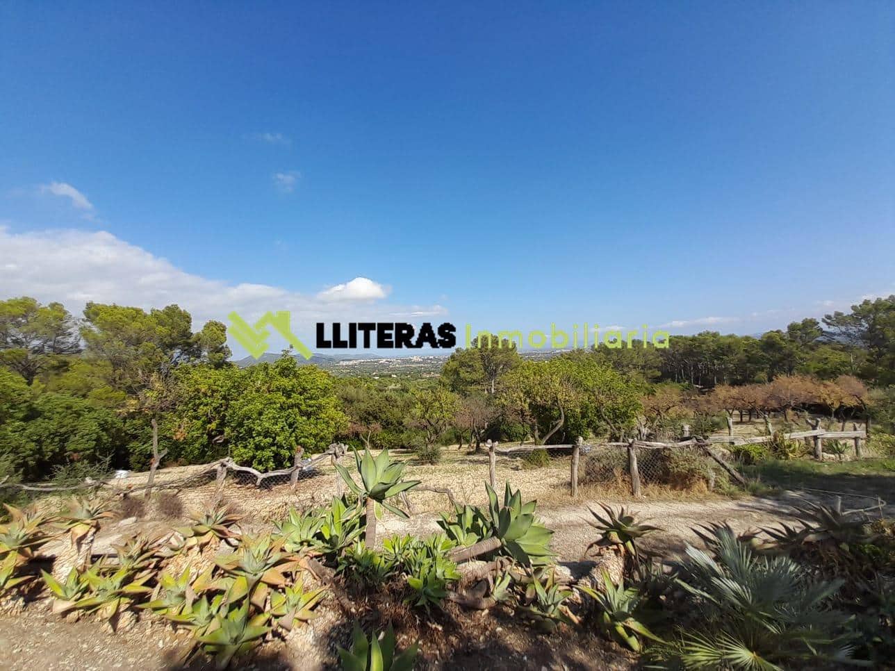 2 slaapkamer Finca/Landhuis te koop in Moscari met garage - € 980.000 (Ref: 9535925)