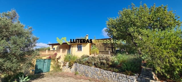 2 slaapkamer Finca/Landhuis te koop in Moscari, Selva met garage - € 980.000 (Ref: 9535925)