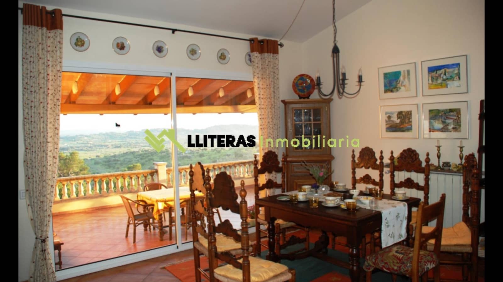 2 slaapkamer Finca/Landhuis te koop in Moscari met garage - € 980.000 (Ref: 9535925)